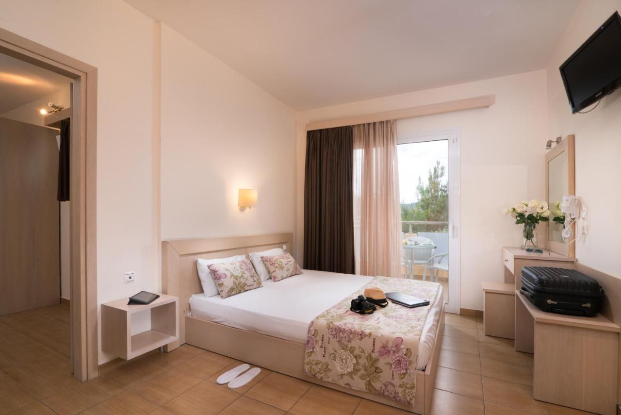 Sunray Hotel Limenaria  Extérieur photo